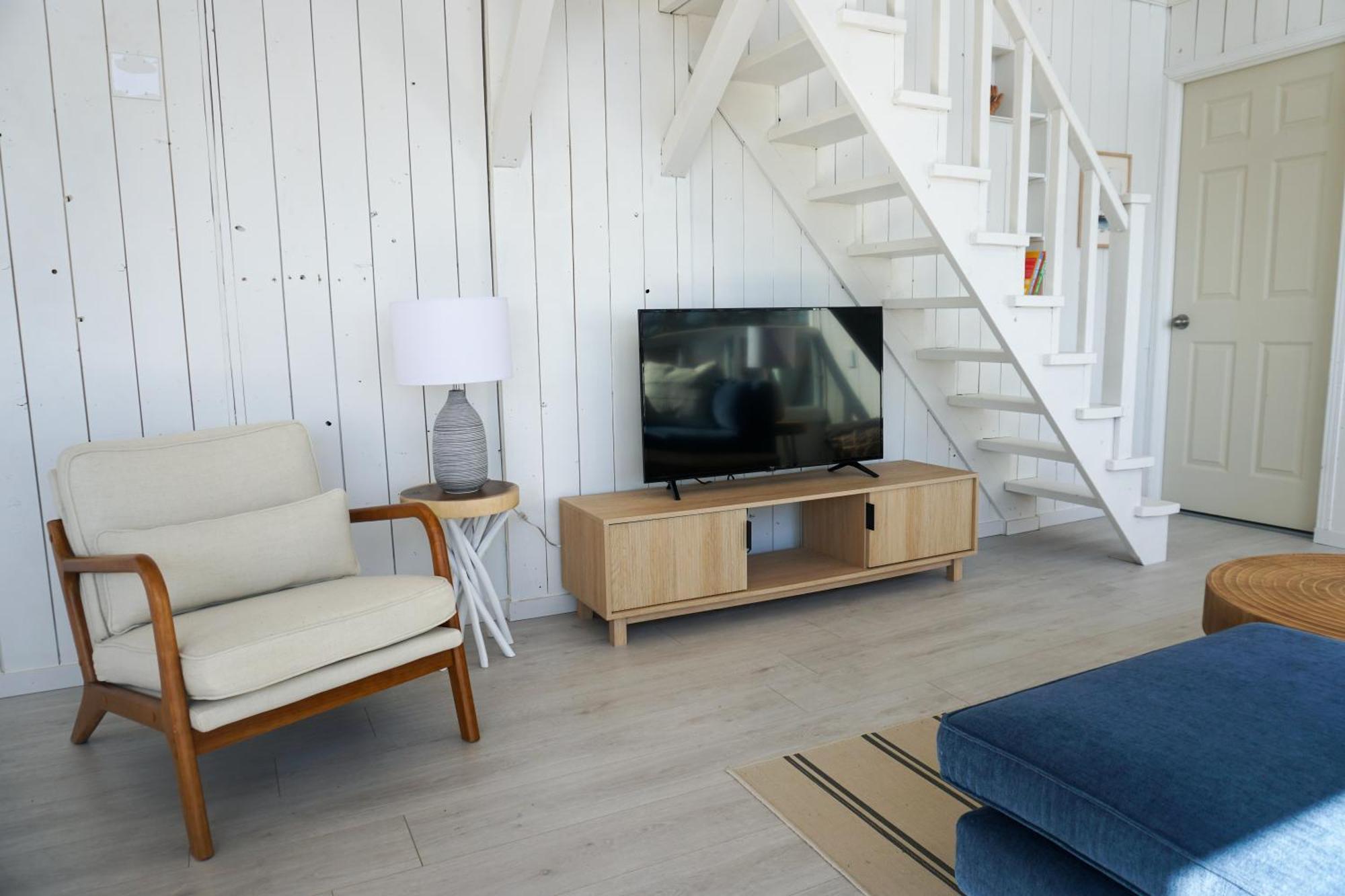 Blissful Oceanfront Cottage In Port Mouton Εξωτερικό φωτογραφία
